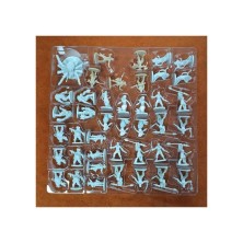 Skull Tales: Bandeja de 42 miniaturas Leyendas del Caribe